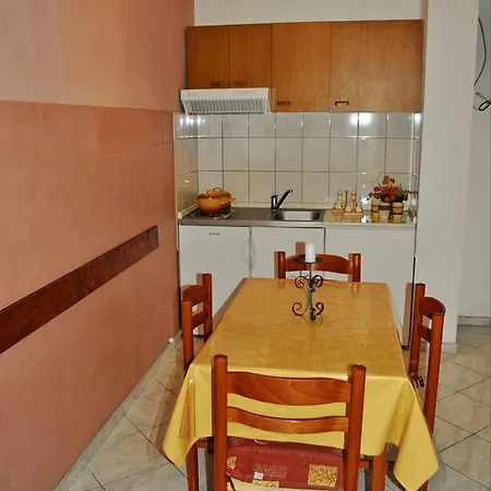 Apartments Buljevic Vrboska Room photo